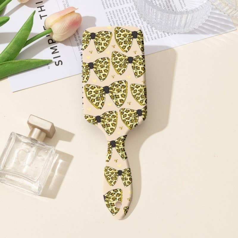 LARGE DETANGLE PADDLE HAIR BRUSH COMB | 40HC100: HEART A